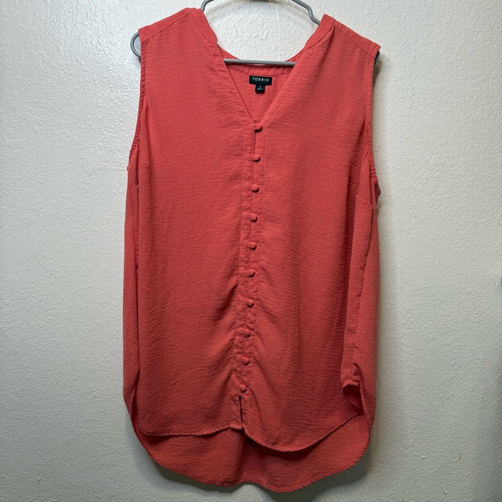 Torrid Harper Collection Gauze High Low Sleeveless Button Front Blouse Size 1